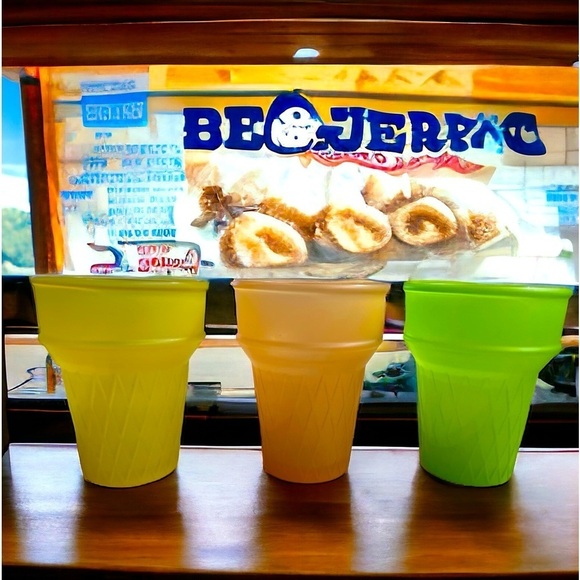 Vintage Libbey Frosted Ice Cream Cone Design Glasses/Cups - Picture 4 of 5